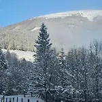 Hotel Lacknerhof 3*
