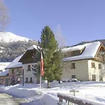 Lacknerhof 3* Mariapfarr