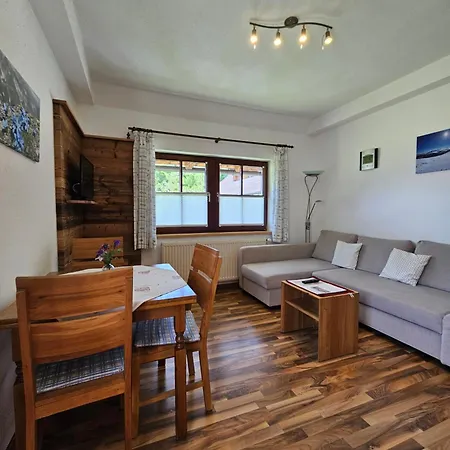 Lacknerhof 3*