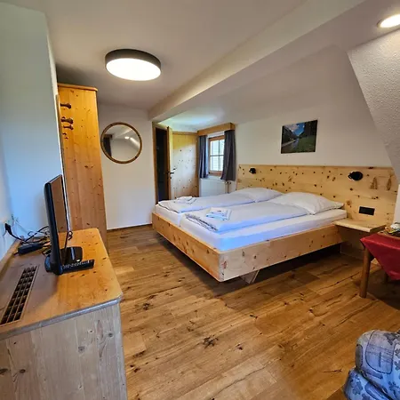 Hotel Lacknerhof Mariapfarr