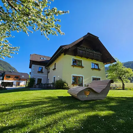 Lacknerhof فندق 3*